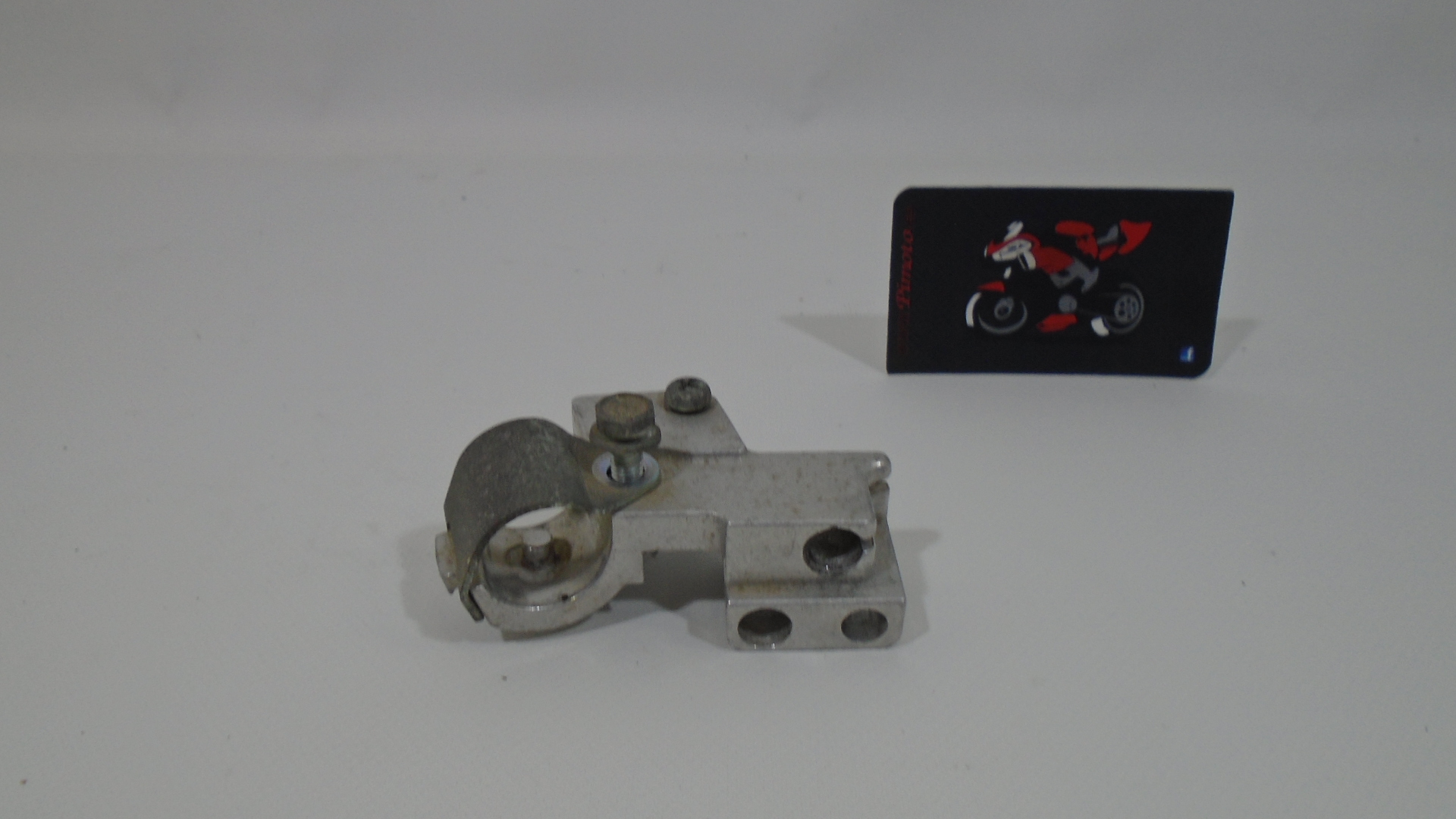 SOPORTE MANETA DE FRENO DELANTERO HONDA VISION 110 11/16