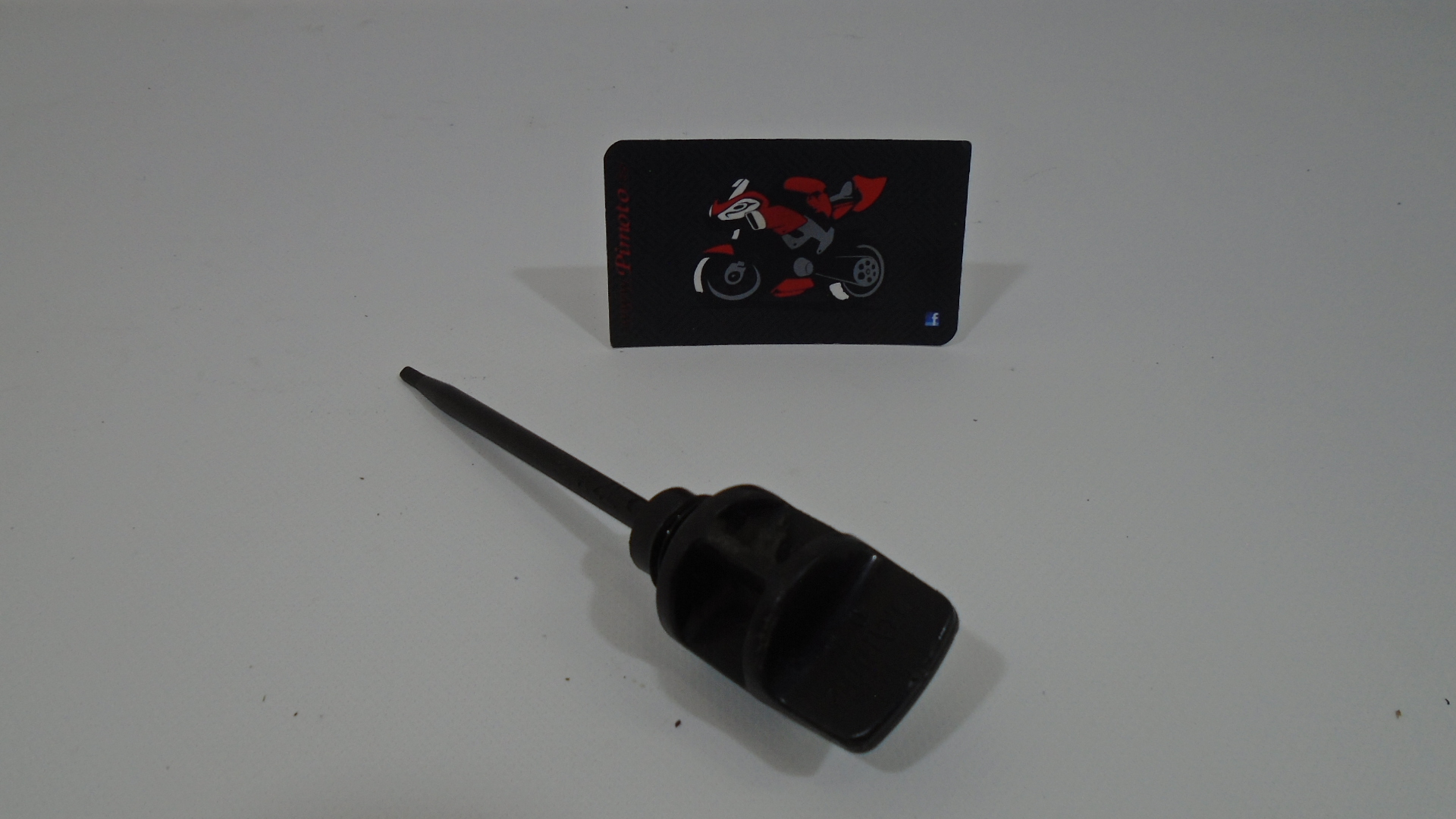 TAPON / VARILLA NIVEL ACEITE HONDA VISION 110 11/16 - Imagen 3