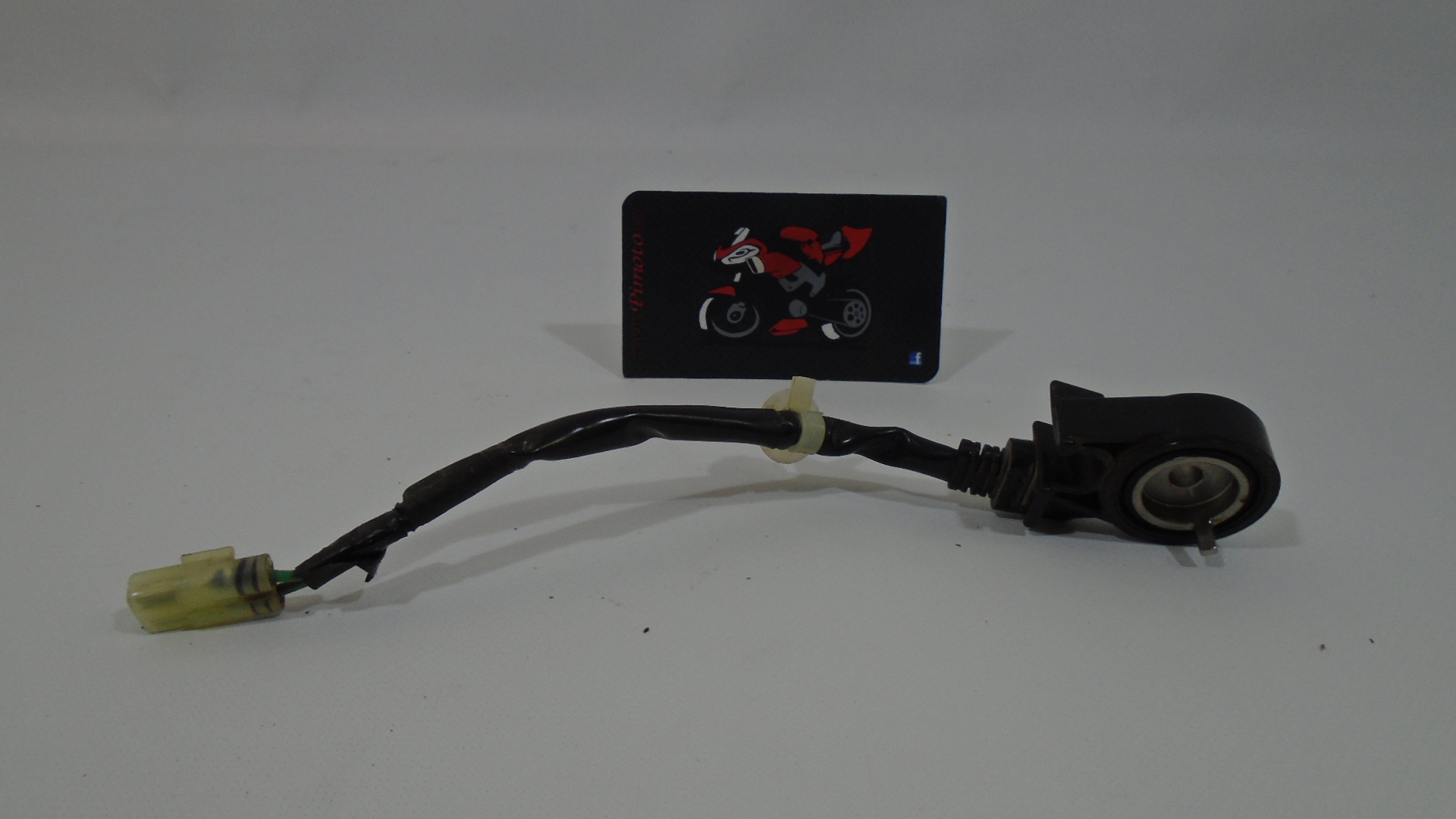SENSOR DE CABALLETE LATERAL HONDA VISION 110 11/16 - Imagen 2