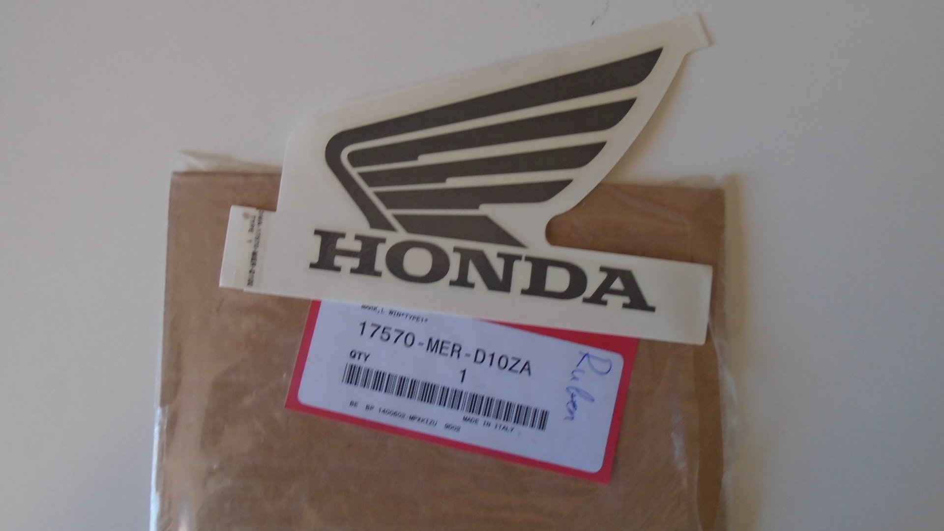 17570-MER-D10ZA ADHESIVOS OEM HONDA.