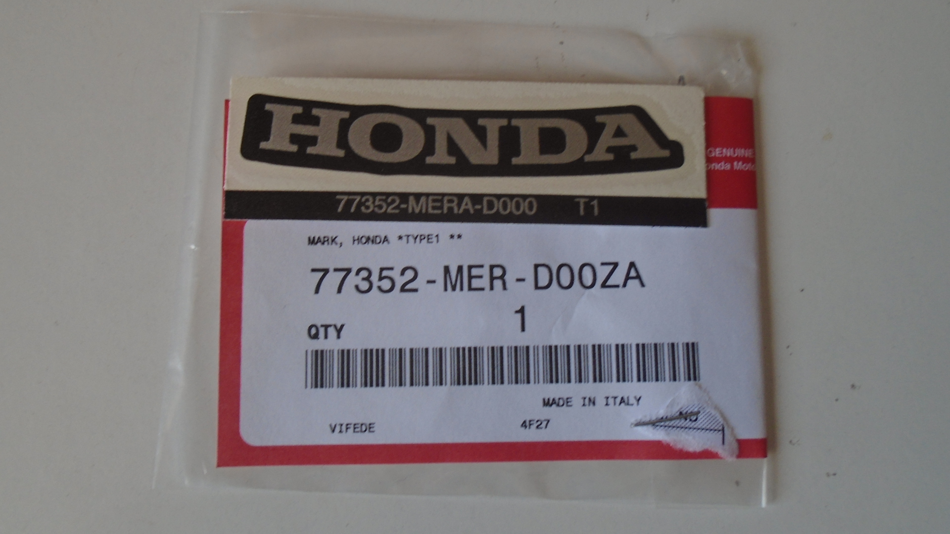 77352-MER-D00ZA ADHESIVOS OEM HONDA.