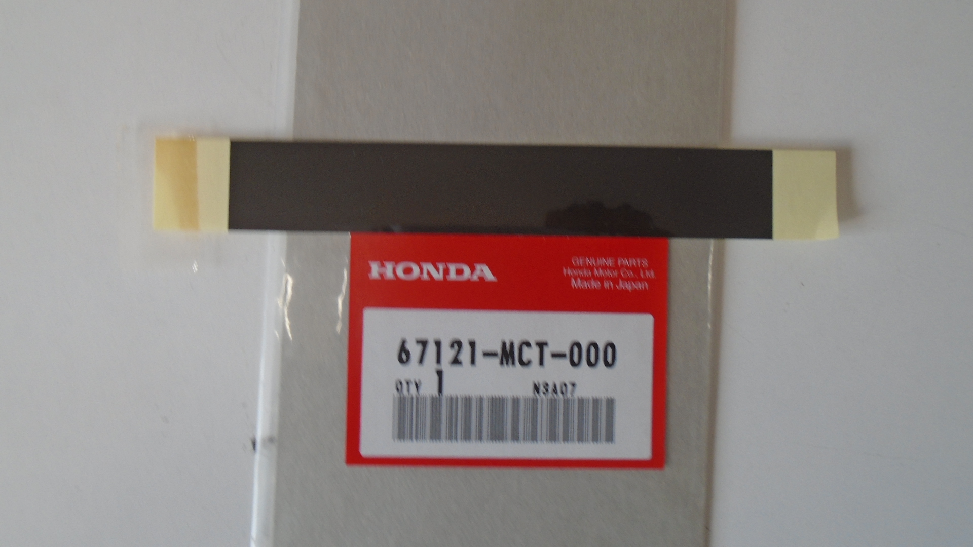 67121-MCT-000 ADHESIVOS OEM HONDA.