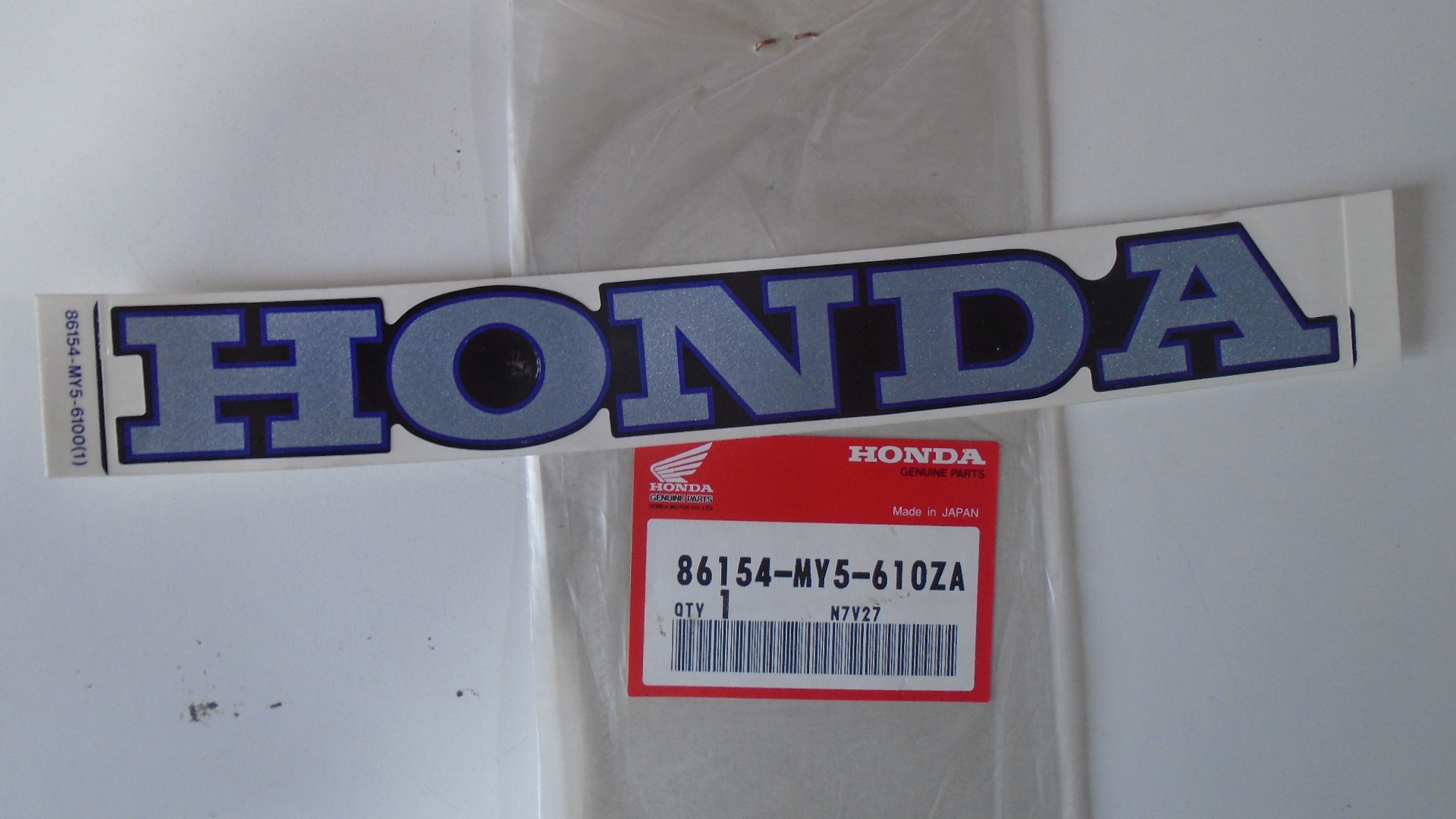 86154-MY5-610ZA ADHESIVOS OEM HONDA.