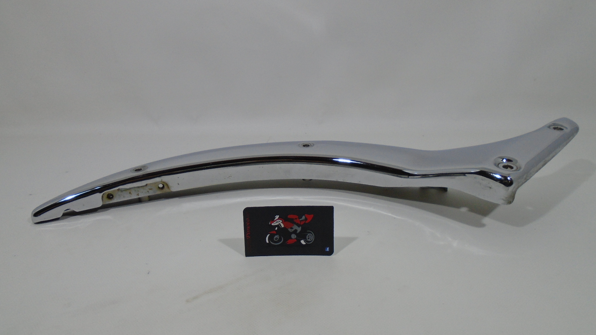 ASIDERO DERECHO SUZUKI INTRUDER c800 05/07 - Imagen 3