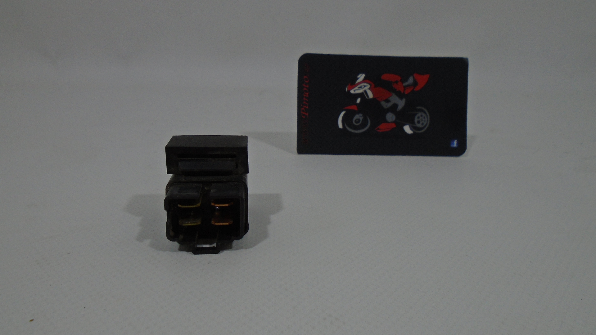 RELE 4 PINS SUZUKI INTRUDER c800 05/07 - Imagen 4