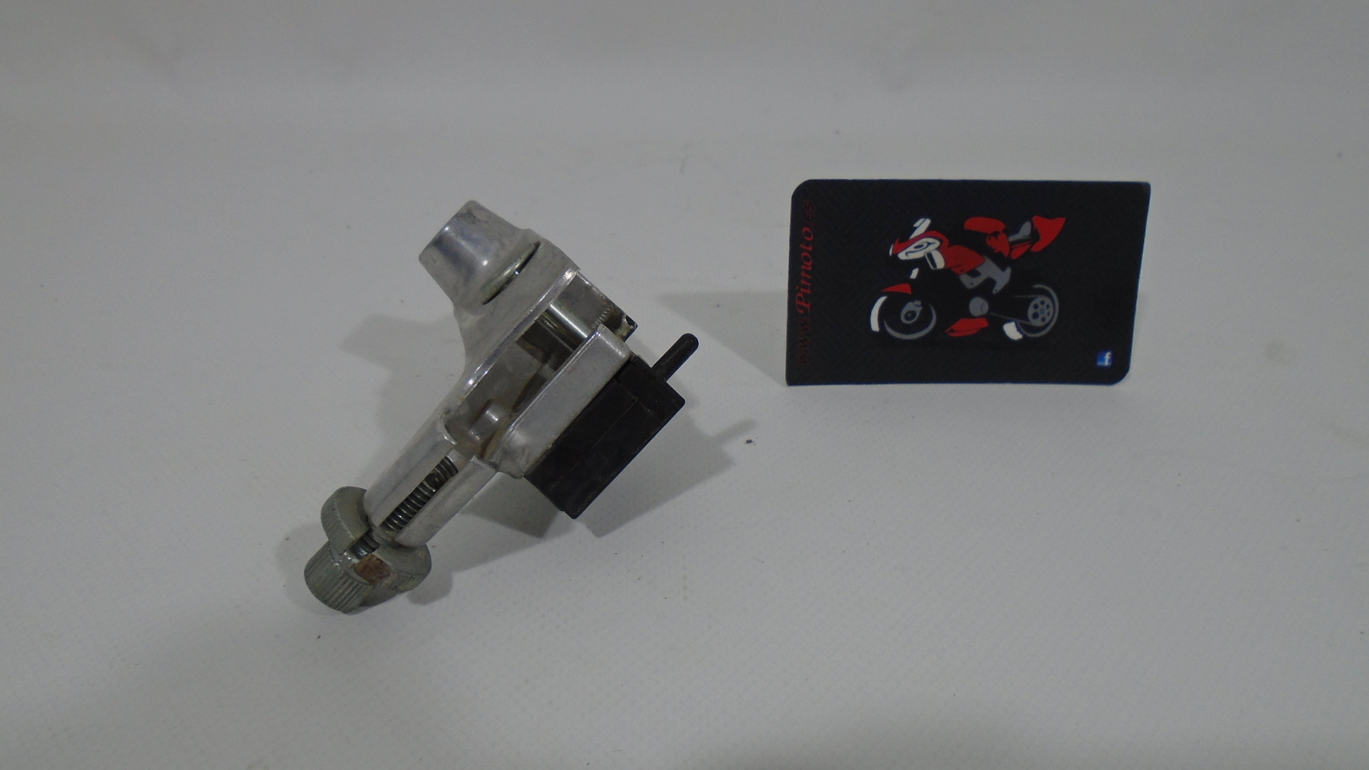 SOPORTE MANETA DE EMBRAGUE SUZUKI INTRUDER c800 05/07 - Imagen 3