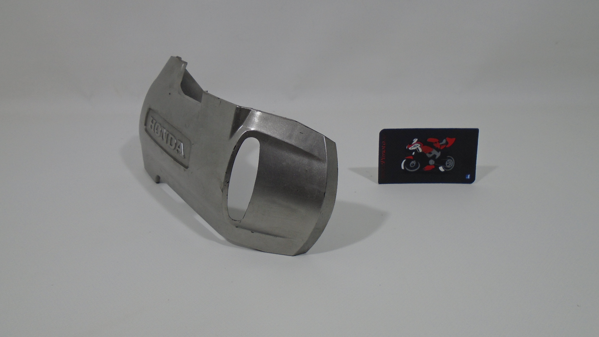 TAPA CUBIERTA MOTOR DERECHA HONDA PAN EUROPEAN (ST 1300) - Imagen 3