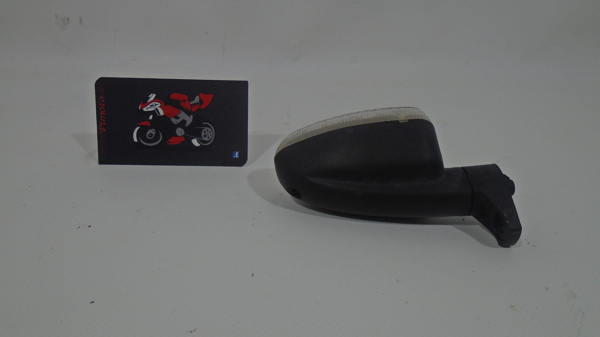 INTERMITENTE TRASERO IZQUIERDO BMW F 800 ST 05-12 - Imagen 2